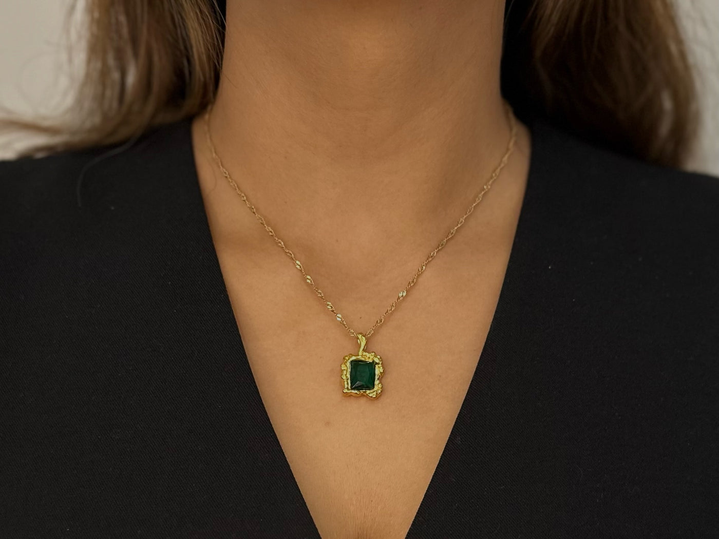 Emerald Elegance Necklace